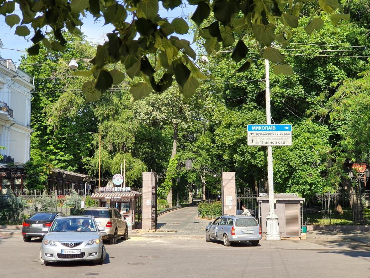 Central Apartments Οδησσός Εξωτερικό φωτογραφία
